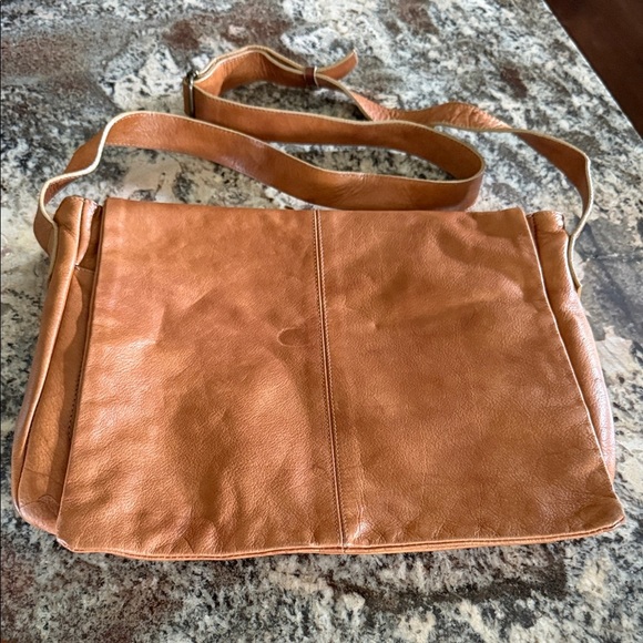 Handcrafted in Greece Tan Leather Women's Bag - Picture 1 of 6